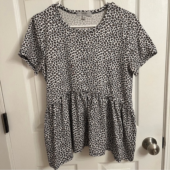 Leopard Print Peplum Top - Picture 1 of 3